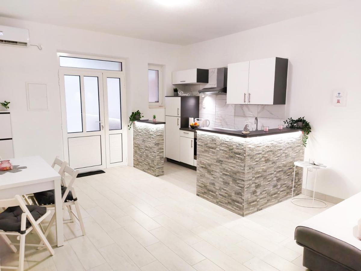 Apartment Bol - Sea, Sand And Happiness מראה חיצוני תמונה